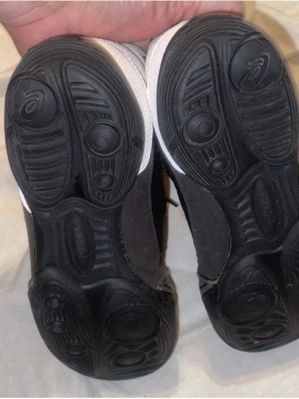 Asics good used
